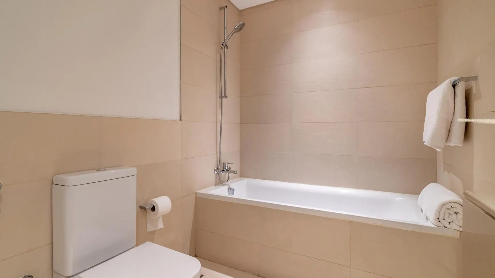 Apartmán Yas Pearl - 2Bd By Slv Abú Dhabí 0*,